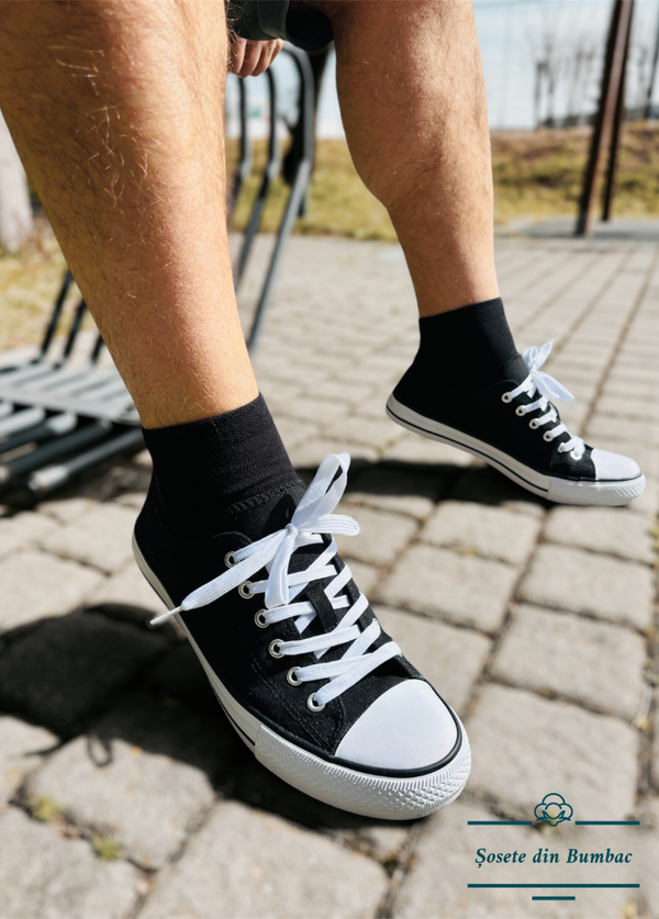 Set mit 6 Paar nahtlosen, kurzen Socken Schwarz + Weiss (über dem Knöchel) - Unisex