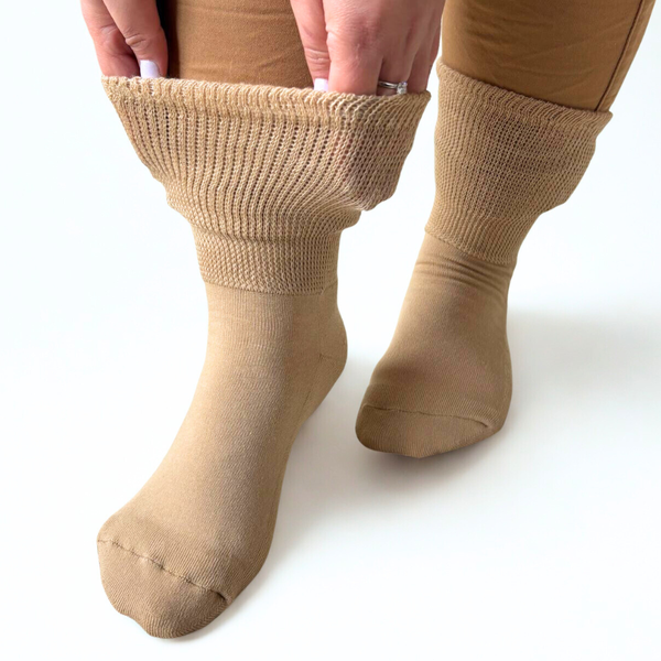 6 Paar extra weite medizinische Socken für geschwollene Füsse, Ödeme oder Diabetes – doppelte Sohle